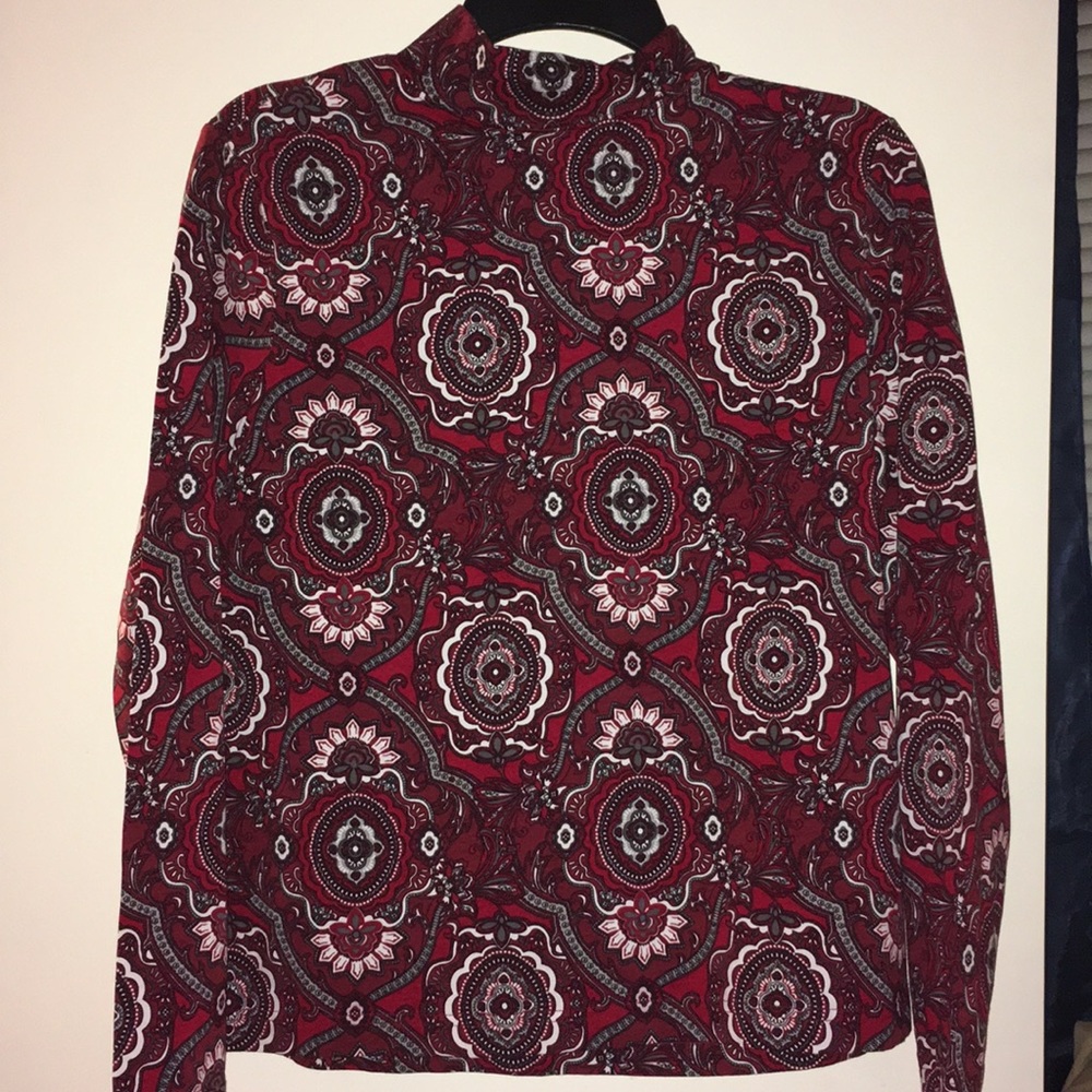 Cranberry printed mock turtleneck